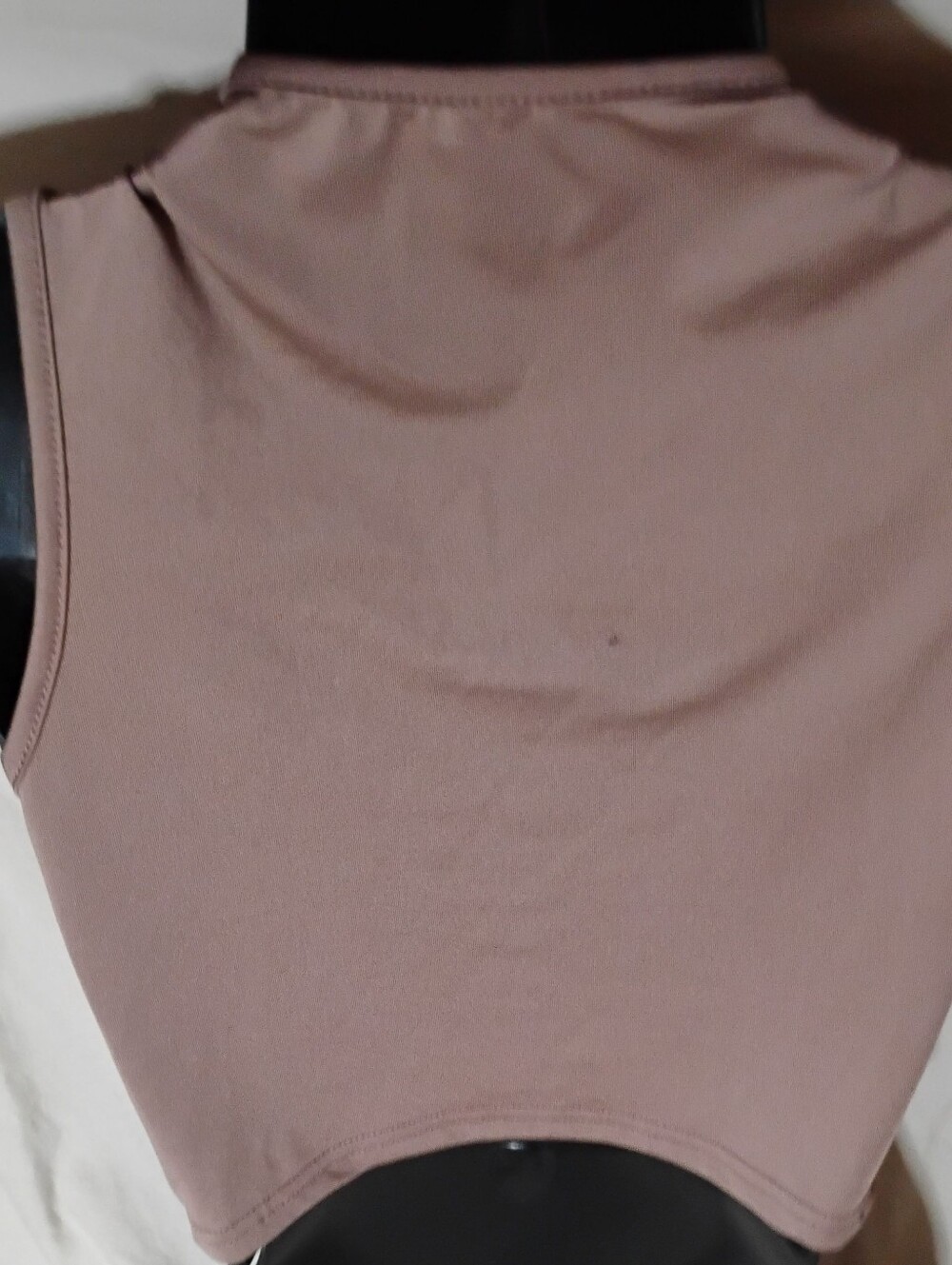 SHEIN Taupe Metallic Beaded Sleeveless Crop Top - Picture 5 of 5